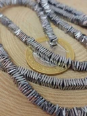 Hematit Taşı Kare Şekilli 1*4mm Dizi (56050) thumbnail 2