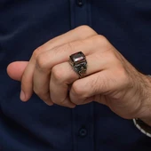 Kırmızı Taşlı Kral Tacı Motifli 925 Gümüş Erkek Yüzük thumbnail 4