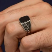 Siyah Oniks Taşlı Kare Tasarım 925 Gümüş Yüzük thumbnail 3