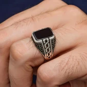 Siyah Oniks Taşlı Grek Motifli 925 Gümüş Erkek Yüzük thumbnail 3
