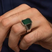 Yeşil Taşlı Kare Tasarım 925 Gümüş Yüzük thumbnail 6