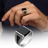 Kare Siyah Taşlı Grek Motif 925 Gümüş Erkek Yüzük thumbnail 1