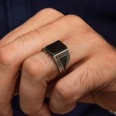 Kare Siyah Taşlı Grek Motif 925 Gümüş Erkek Yüzük thumbnail 6