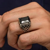 Siyah Taşlı Kare 925 Gümüş Erkek Yüzük thumbnail 3