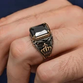 Siyah Taşlı Kral Tacı Motifli 925 Gümüş Yüzük thumbnail 3
