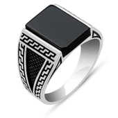 Kare Siyah Taşlı Grek Motif 925 Gümüş Erkek Yüzük thumbnail 2