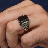 Siyah Oniks Taşlı Kazaz Model 925 Gümüş Yüzük thumbnail 3
