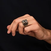 Beyaz Zirkon 4 Taşlı  925 Gümüş Yüzük thumbnail 4