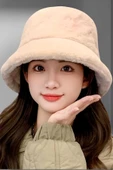 Kadın Peluş Bucket Şapka thumbnail 1