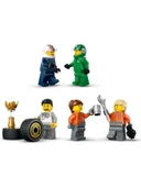 LEGO City RB20 ve AMR24 F1 Arabalı F1 Kamyonu 60445 - 9
