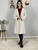 Kadın Kapüşonlu Çizgili Astarlı Krem Trençkot thumbnail 2