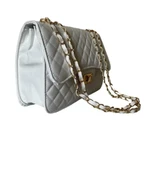 Kadın beyaz Gold Zincirli Şık Kullanışlı 3 bölmeli  Kol Çantası - 2