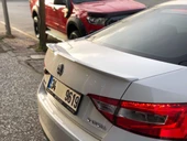 Skoda Super B Oem Spoiler Pianoblack - 2