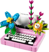 LEGO Creator 31169 Typewriter with Flowers - 3
