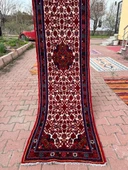 El Dokuma Yolluk, 72x283 cm Uzun Çiçek Desenli Vintage Halısı, Canlı Renkli Yün Halı, Özel Tasarım Kırmızı Antre Halısı - 1