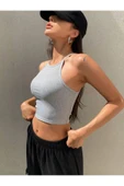 Askılı Halter Yaka Yüzücü Sırtlı Gri Renk Fitilli Crop Top Bluz - 4
