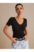 V Yaka Sırtı Açık İpli Siyah Renk Fitilli Kısa Kollu Slim Fit Crop Top Bluz - 4