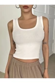 Beyaz Renk Kalın Askılı Kare Yaka Düz Desensiz Fitilli Likralı Kaşkorse Crop Top Bluz - 4