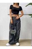 Balerin Yaka Siyah Renk Fitilli Kısa Kollu Slim Fit Crop Top Bluz - 6