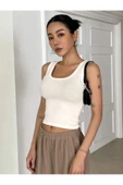 Beyaz Renk Kalın Askılı Kare Yaka Düz Desensiz Fitilli Likralı Kaşkorse Crop Top Bluz - 5