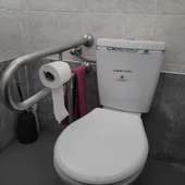 YENİ ENGELLİ TUTUNMA BARI TUVALET KAĞITLIKLI BANYO WC PASLANMAZ MAT SATİNE YÜZEYLİ SABİT AYARLANABİLİR AYAKLI - 2