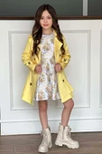 Kız Çocuk Çiçek Desenli Piliseli Limon Sarısı Trençkotlu Elbise thumbnail 1