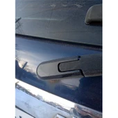 Chevrolet Captiva Arka Silecek Kapağı thumbnail 1