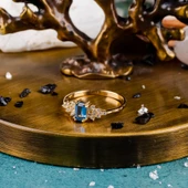 14 Ayar Altın Baget Taşlı Kadın Yüzük - 2