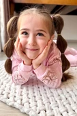Kız Çocuk Bilekleri Manşetli Kelebek Desenli Pembe Pijama Takımı - 5