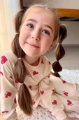 Kız Çocuk Küçük Sevimli Kalp Baskılı Krem Pijama Takımı thumbnail 4