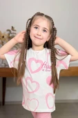 Kız Çocuk Pano Kalp Baskı Bisiklet Yaka T-Shirt Kargo Cepli Alt Pembe Eşofman Takım thumbnail 3