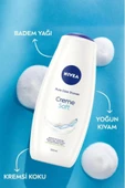 NIVEA Creme Soft Kremsi Dokunuş Banyo ve Duş Jeli 500ml, Temizlerken Bakım Yapar, Badem Yağı, Nemlendirici - 2