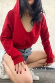 macklin Kadın Kapüşonlu V Yaka Basic Crop Örme Sweatshirt - 2