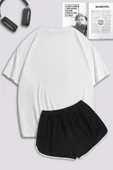 macklin Kadın Kalp Pati Baskılı Oversize T-shirt ve Biyeli Yırtmaçlı Detaylı Mini Şort & Biyeli Şortlu Takım - 2