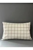 Shopyteks Kare Desen 2 Adet Fermuarlı Yastık Kılıfı 50x70 + 2 Adet Kapitoneli Yastık Koruyucu 50x70 - 1