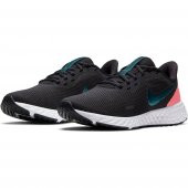 Nike BQ3207-011 Wmns Revolution 5 Kadın Koşu Ayakkabı - 3