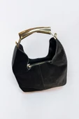 Mevo Hakiki Süet Deri Metal Tutma Saplı Siyah Renkli Kadın El ve Omuz Çantası thumbnail 2