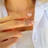 14k Altın Kelebek Figürlü Kolye thumbnail 3