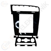 OTO TABLET ÇERÇEVE GOLF 7 2014-2018 9.7" PIANO BLACK TAC-217 thumbnail 1