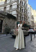 Dik Yuvarlak Yaka Önden Fermuarlı Sifir Kol Beli Oturtmalı Kolsuz Cepli Çan Etekli Uzun Elbise - Beyaz - 2