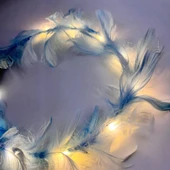 Mavi Tüylü Çember Işıklı Taç thumbnail 2