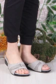 Ceyo Flora Bej Rahat Ortapedik Kadın Terlik thumbnail 2