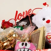Ayyıldız Kalpli Hediye Sepeti - 2