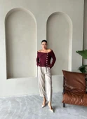 Bordo Yakalı Rustik Örme Hırka - 3