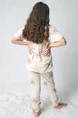 Kız Çocuk Kelebek Desenli T-Shirt Krem Pijama Takımı 8-14 Yaş thumbnail 2