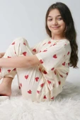 Kız Çocuk Küçük Sevimli Kalp Baskılı T-Shirt Krem Pijama Takımı 8-14 Yaş thumbnail 3
