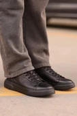 Shoetyle - Siyah Hakiki Deri Bağcıklı Erkek Sneaker 800-2501 - 2