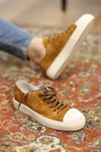 Shoetyle - Taba Hakiki Süet Bağcıklı Erkek Sneaker 666-25 thumbnail 1