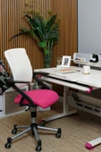 Creo Mobili Yükseklik Ayarlı Vega Çalışma Sandalyesi, Ofis ve Bilgisayar Koltuğu Beyaz/Fuşya - 2