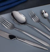 Emsan Akya 30 Parça 6 Kişilik Paslanmaz Çelik Çatal Kaşık Bıçak Takımı - 1